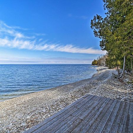 Sturgeon Bay Hideaway With Direct Water Access! Villa Egg Harbor Exterior photo